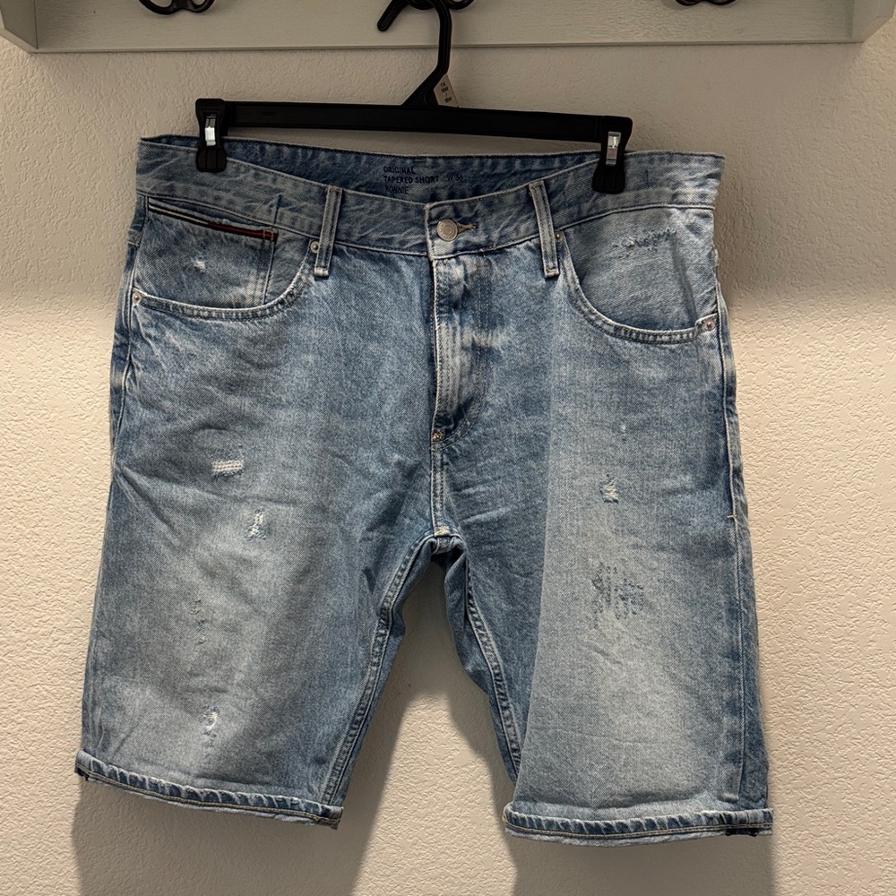 Men’s Tommy Hilfiger Ronnie shorts sz 36